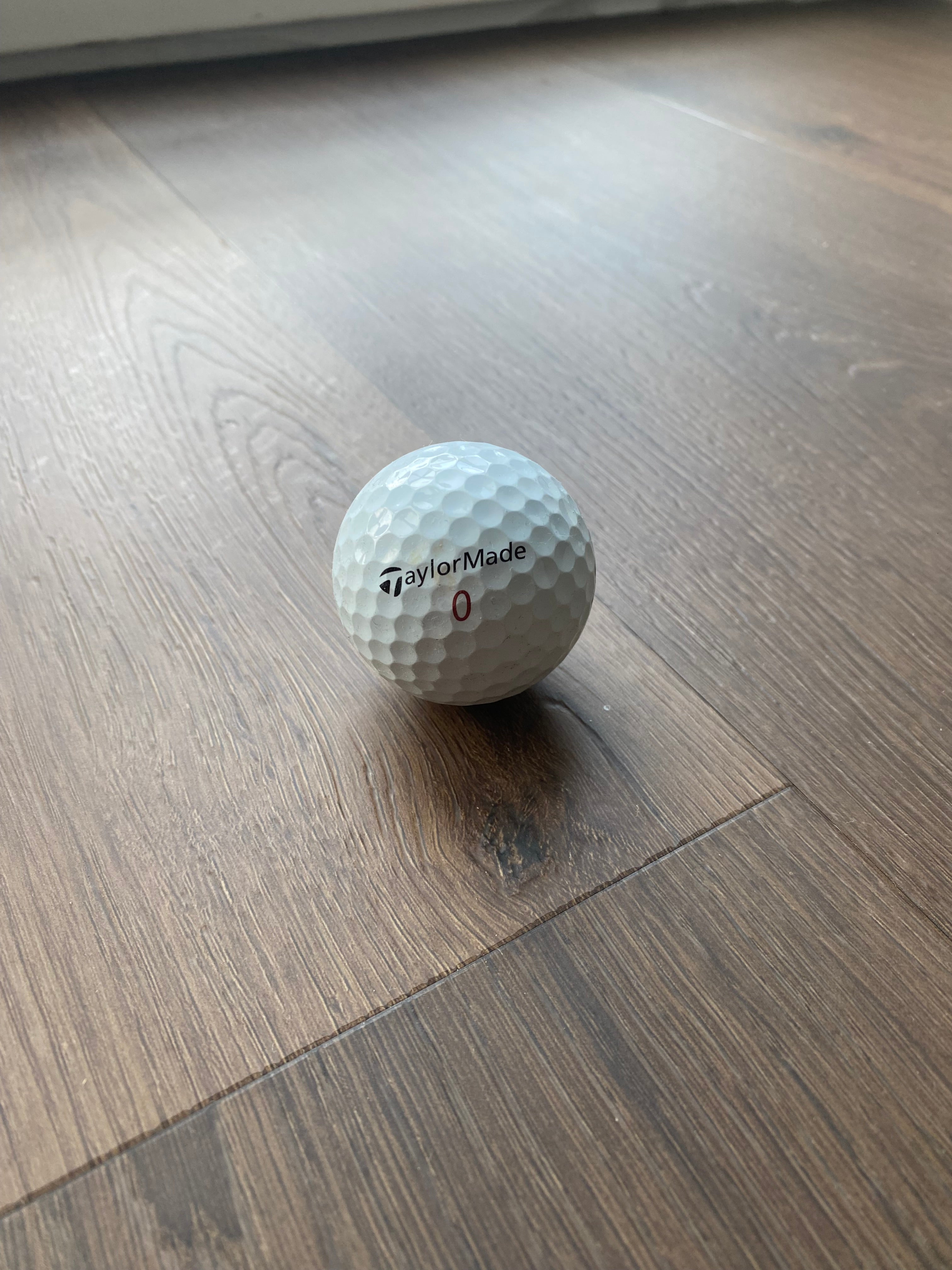 TaylorMade Lakeballs, ein Dutzend verpackt im Versandkarton