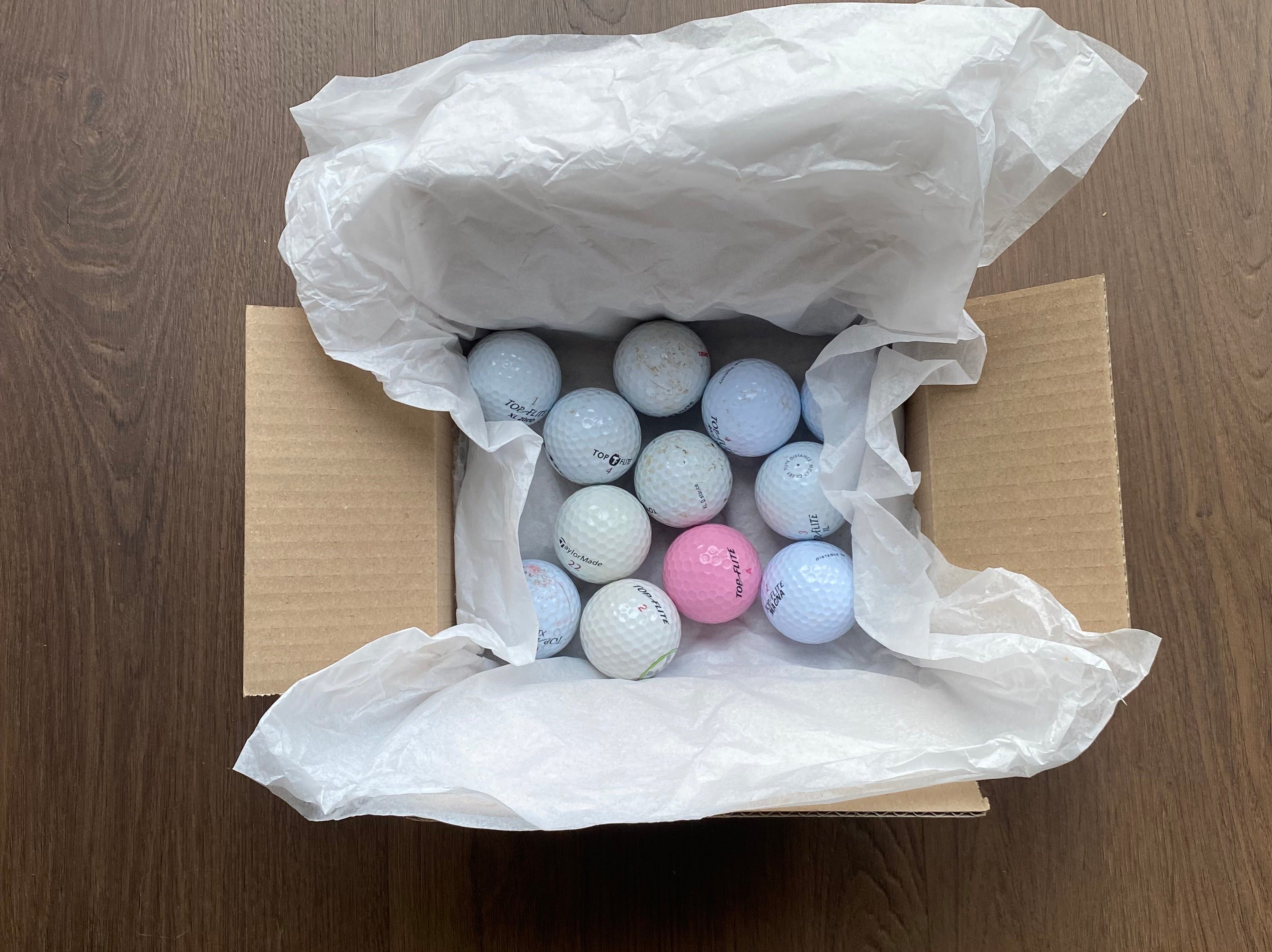 Top Flite Lakeball Nahaufnahme, geprüfter Zustand des gebrauchten Golfballs