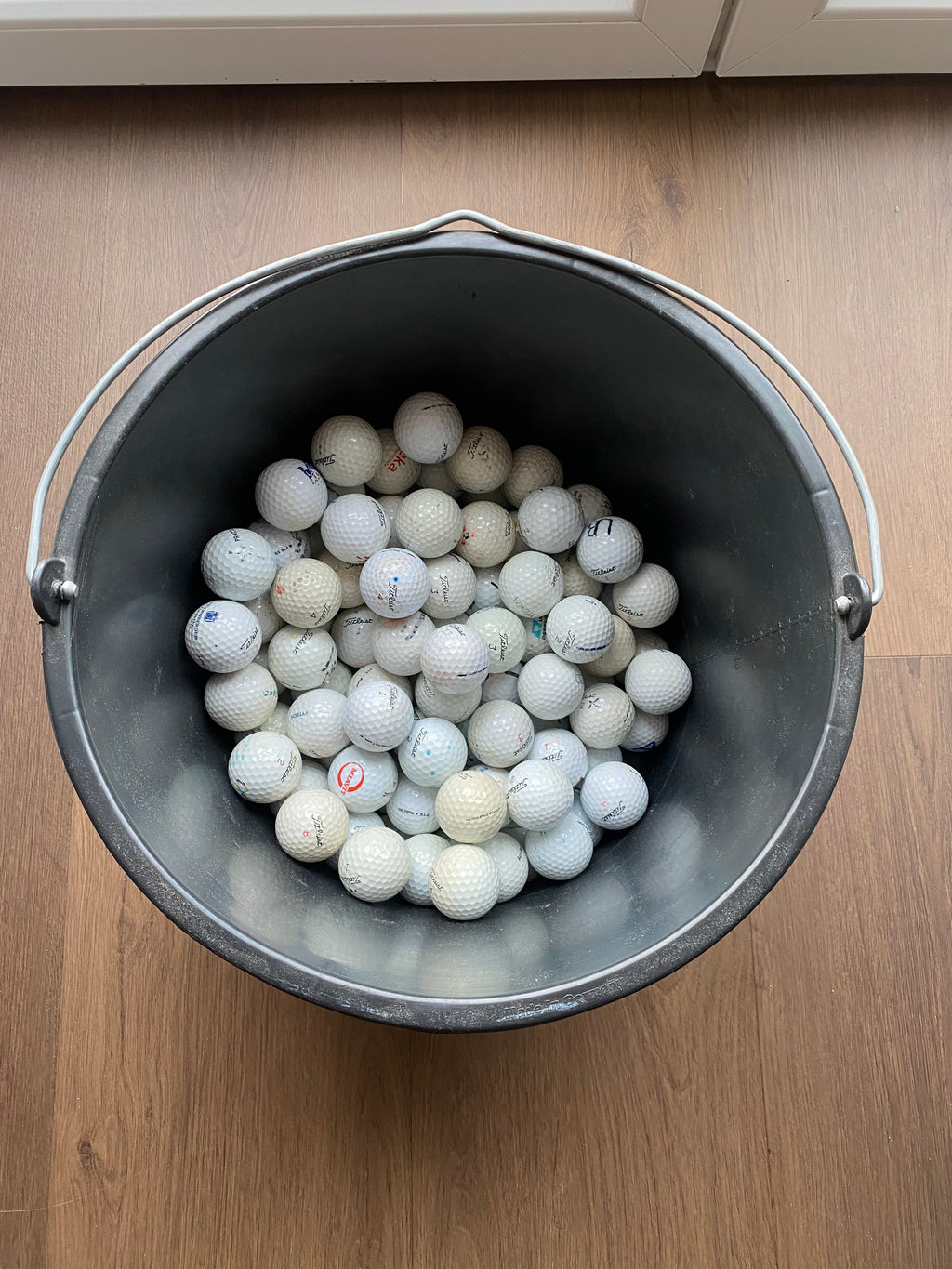 Titleist Lakeballs, ein Dutzend verpackt im Versandkarton